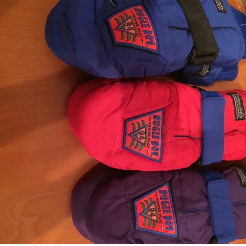 Bugle Boy Red Thermal Insulation Gloves Boys size 5-7